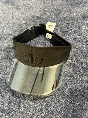 ALO Yoga Black Visor with Clear Iridescent Shield